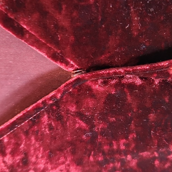 NWT Wrangler Retro Burgundy Velvet Jumpsuit Size Small - Picture 5 of 11